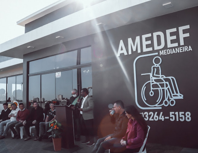 AMEDEF-Associação Medianeirense dos Deficientes Físicos